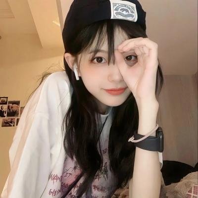 赛马女孩